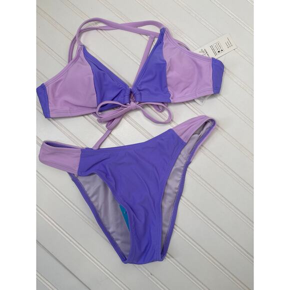 NWT Cupshe Two Piece Swimsuit Superbloom Crossback Top & V-Waist Bottom BUNDLE S - Picture 3 of 6